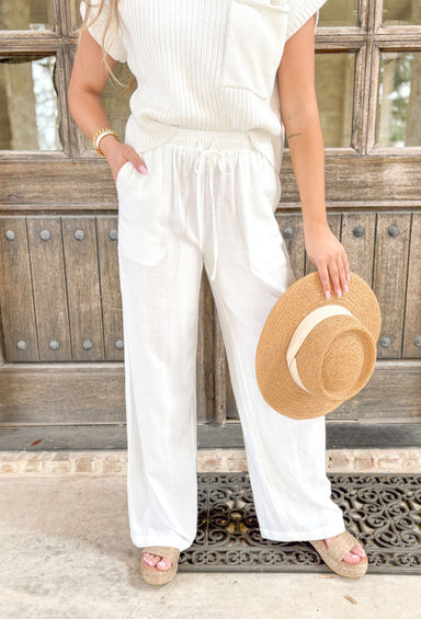 Millie Linen Pants in White, linen pants with elastic waist band and drawstring in White