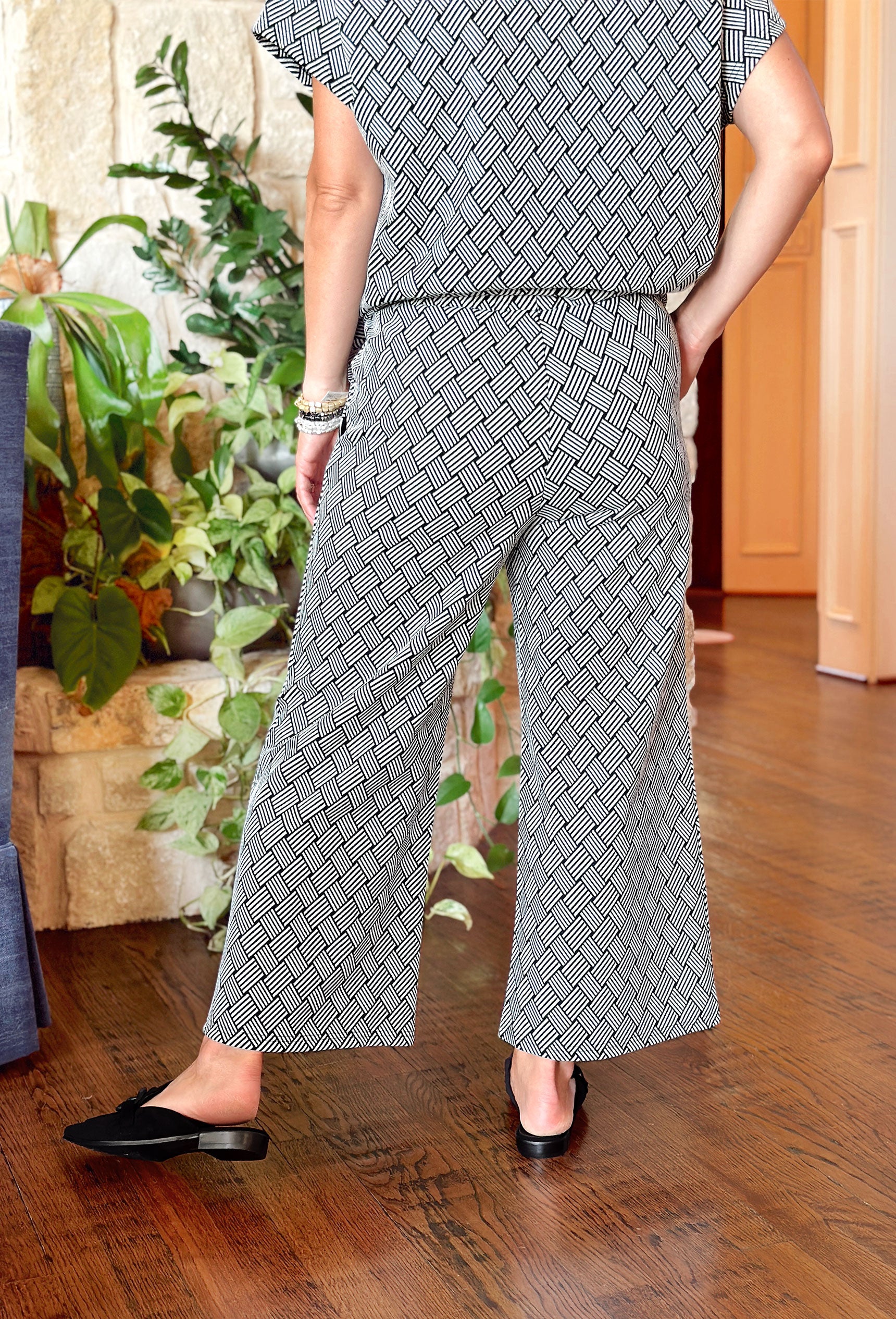 Hello Cozy Wide Leg Pants, black and white abstract line wide leg quilted pants with pockets
