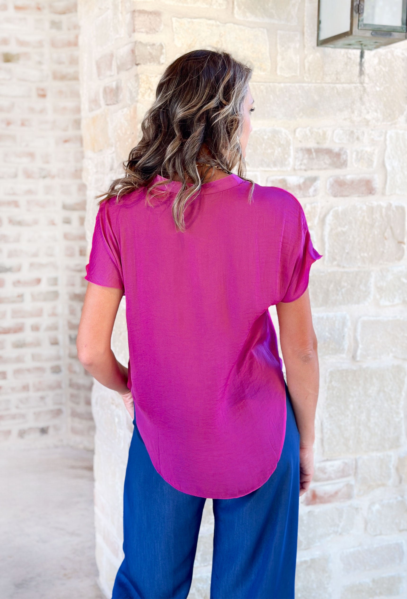 kerry blouse fuchsia, silky short sleeve v-neck blouse with front pleat