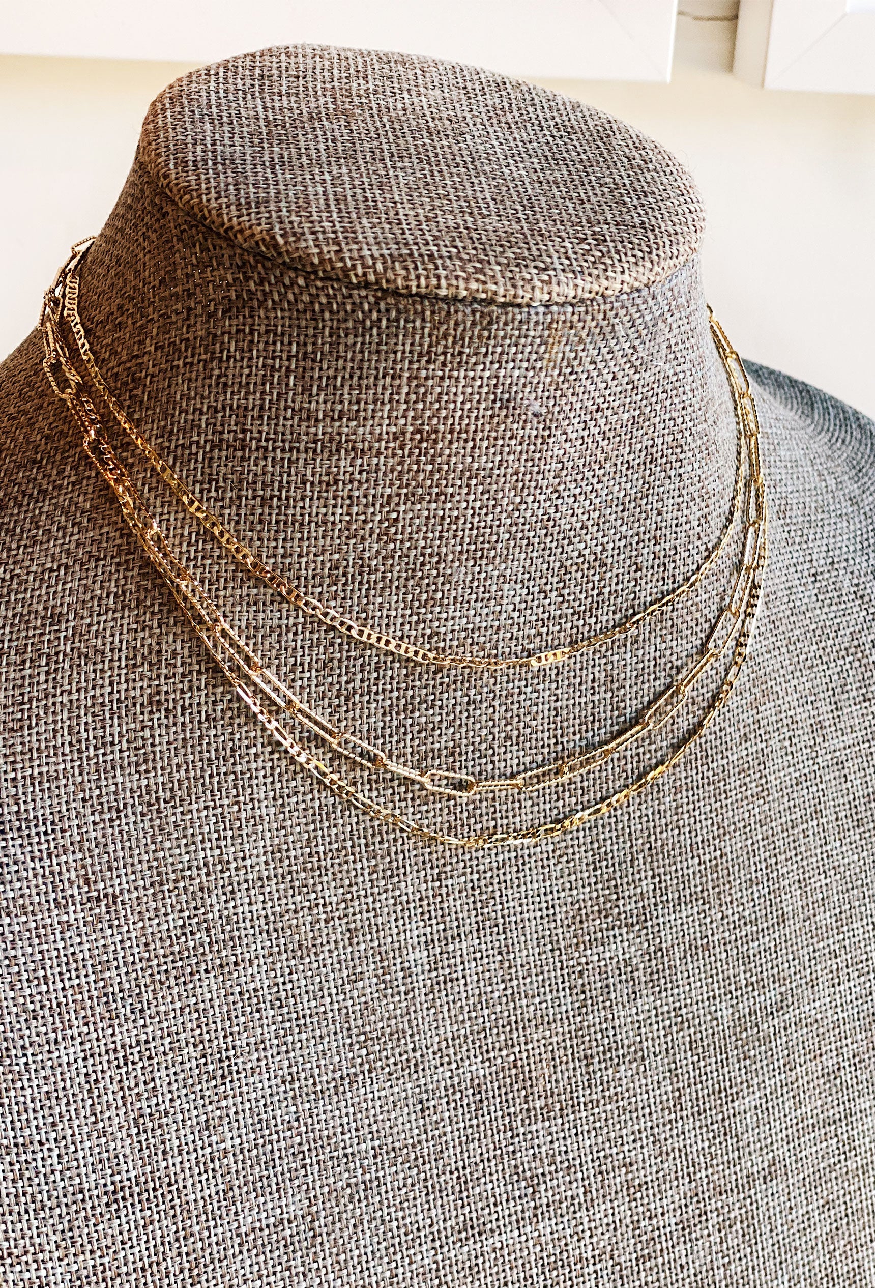 Columbus Textured Chain Link Necklace | Groovy's | Gold | Dainty Chain