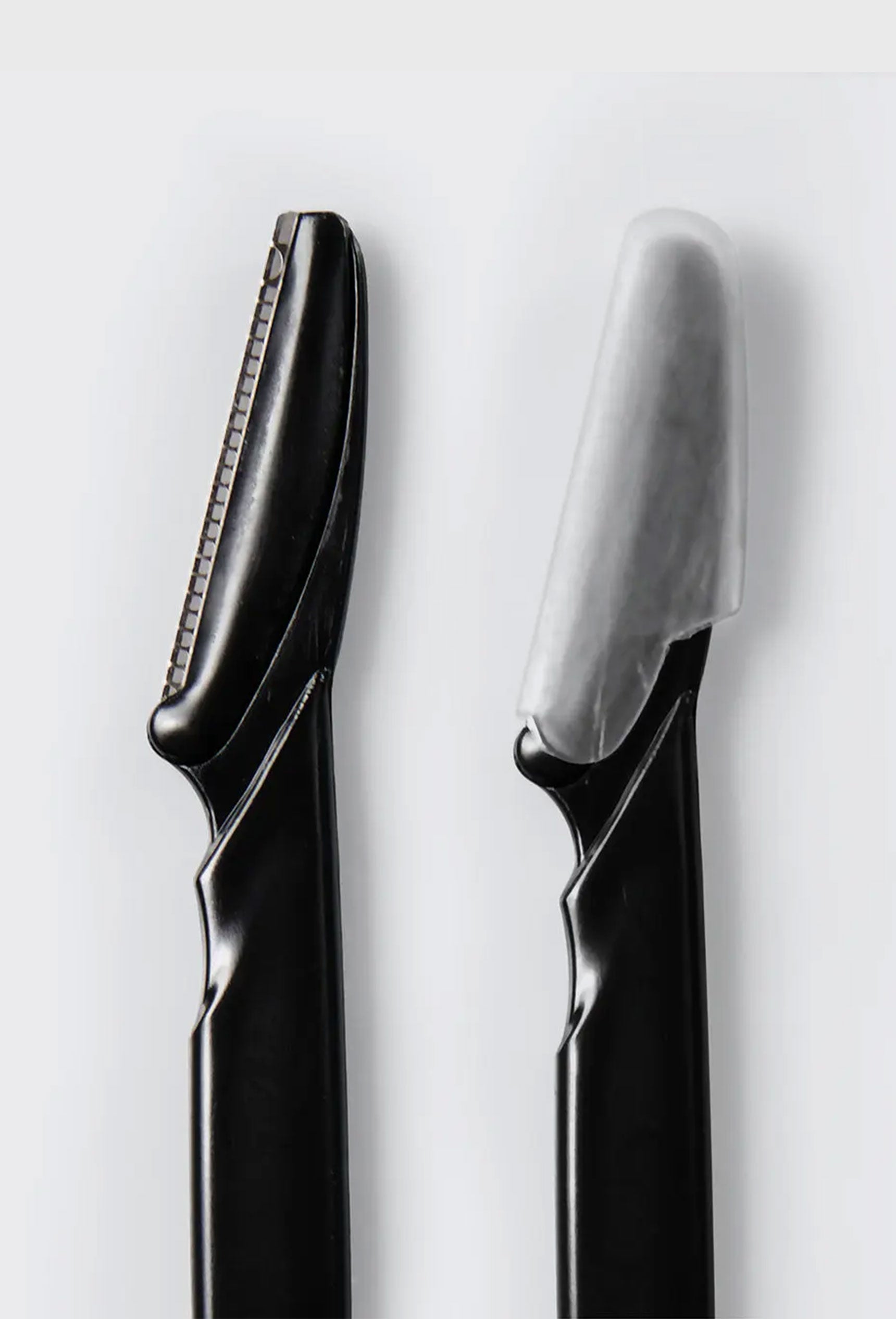 Kitsch Facial Dermaplaner in Black | Groovy's