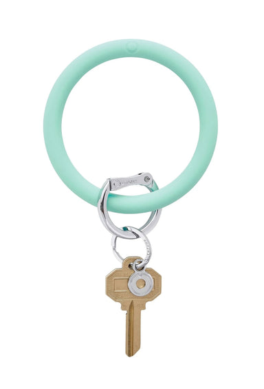 O-Venture Silicone Key Ring in Pistachio, big O key ring, mint color, silicone