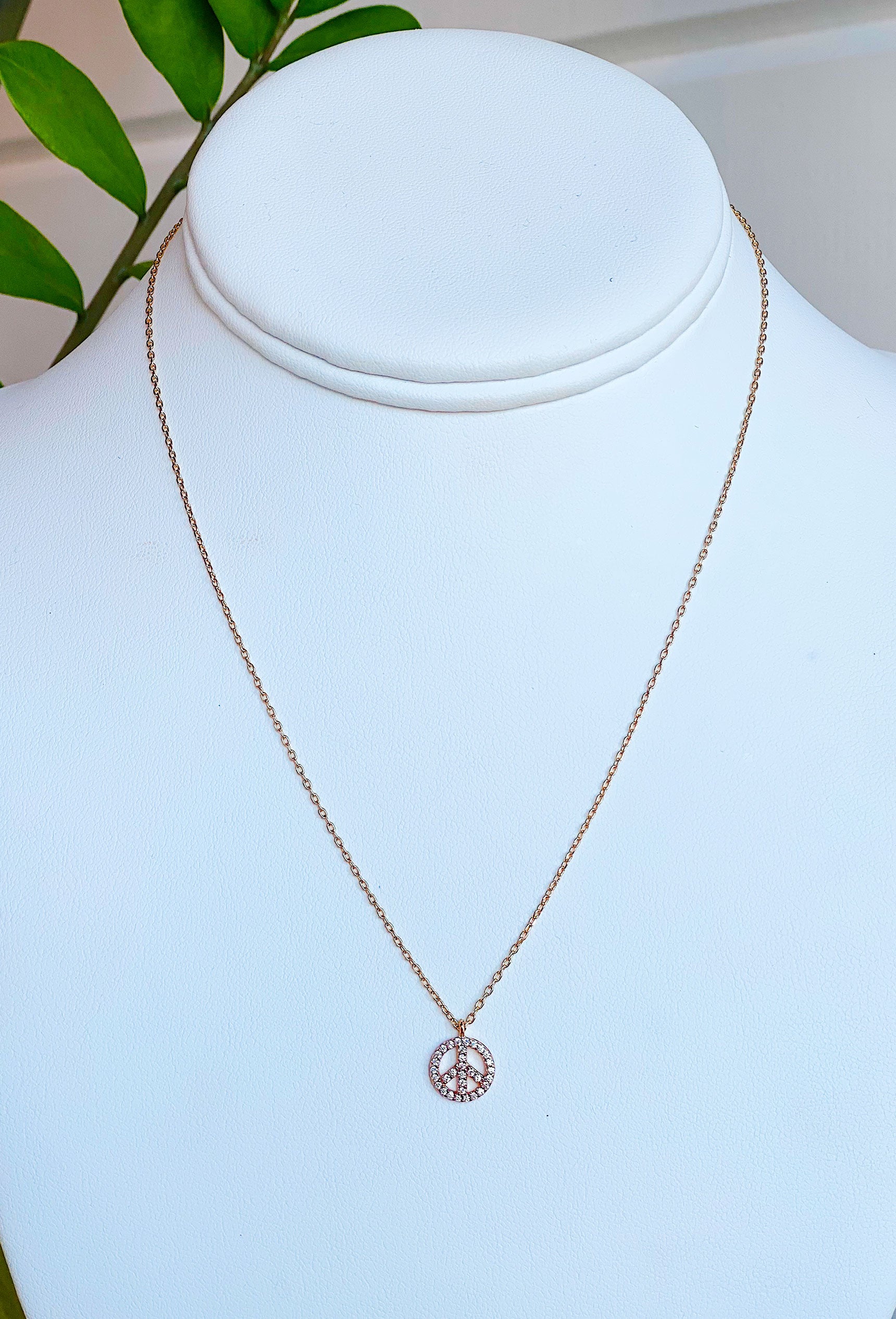 Keep the Peace Dainty Necklace, gold dainty peace sign necklace